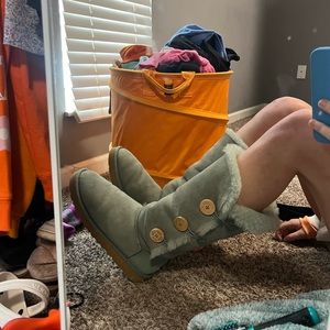 tall gray ugg boots! size 10